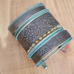 Vintage inspired metal cuff bangle bracelet